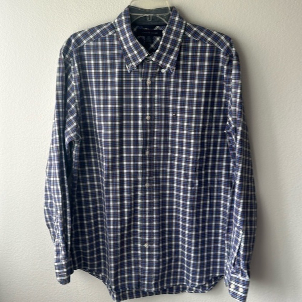 Tommy Hilfiger shirt men's button up size Large red blue green long sleeve plaid